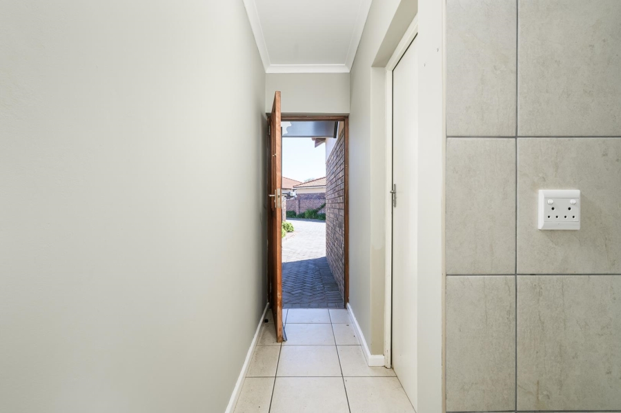 3 Bedroom Property for Sale in Humewood Eastern Cape